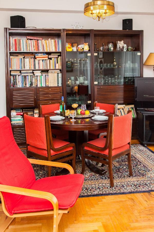 Vintage Apartment In Downtown Athens! 외부 사진